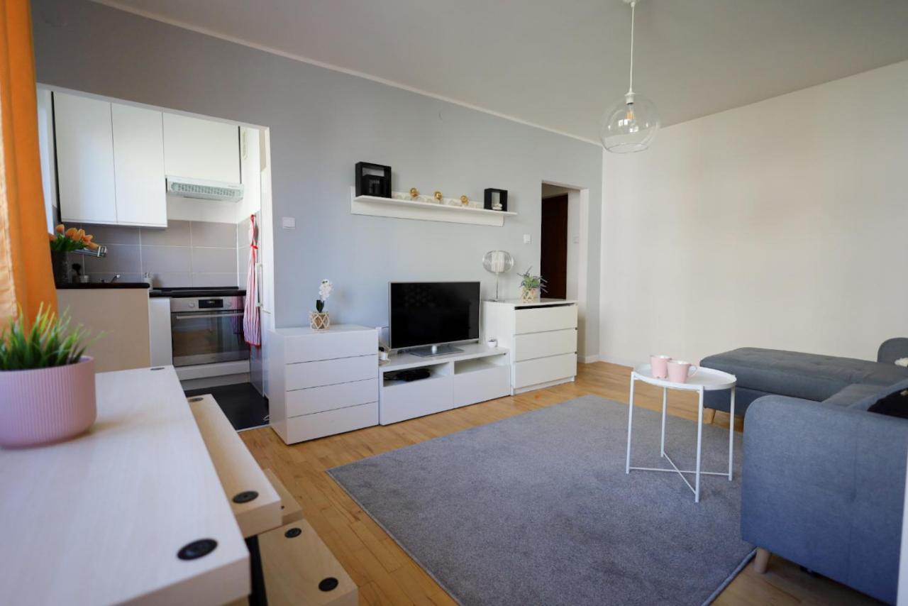 Apartament Glow Apartments, Ergo Arena *